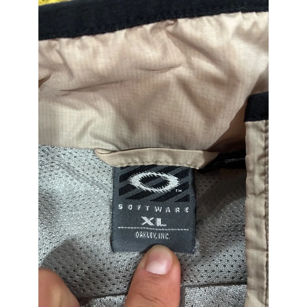 Oakley Software Vintage Quarter Zip Windbreaker Jacket Tan Men XL Nylon Pullover